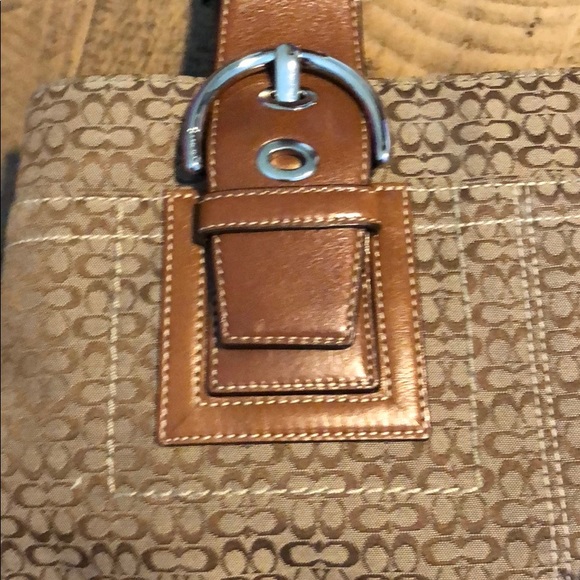 Coach brown shoulder bag 🤎 - Picture 4 of 8